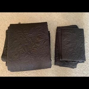 INC International Concepts Black King Quilt & 4 king Shams.